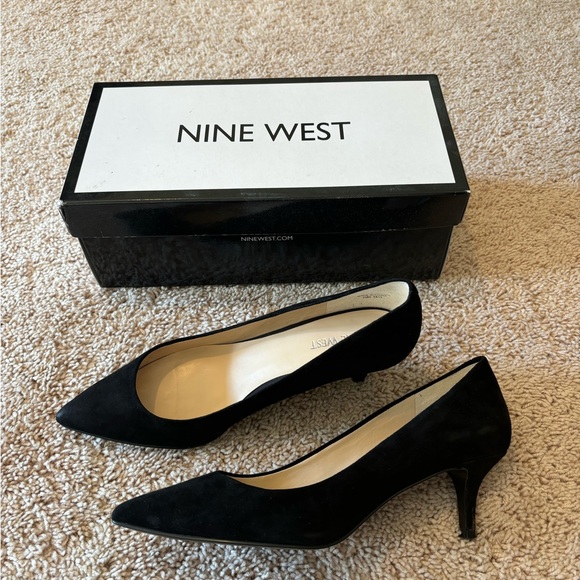 Nine West Shoes - Nine West Arlene Pointy Toe Pumps W8.5